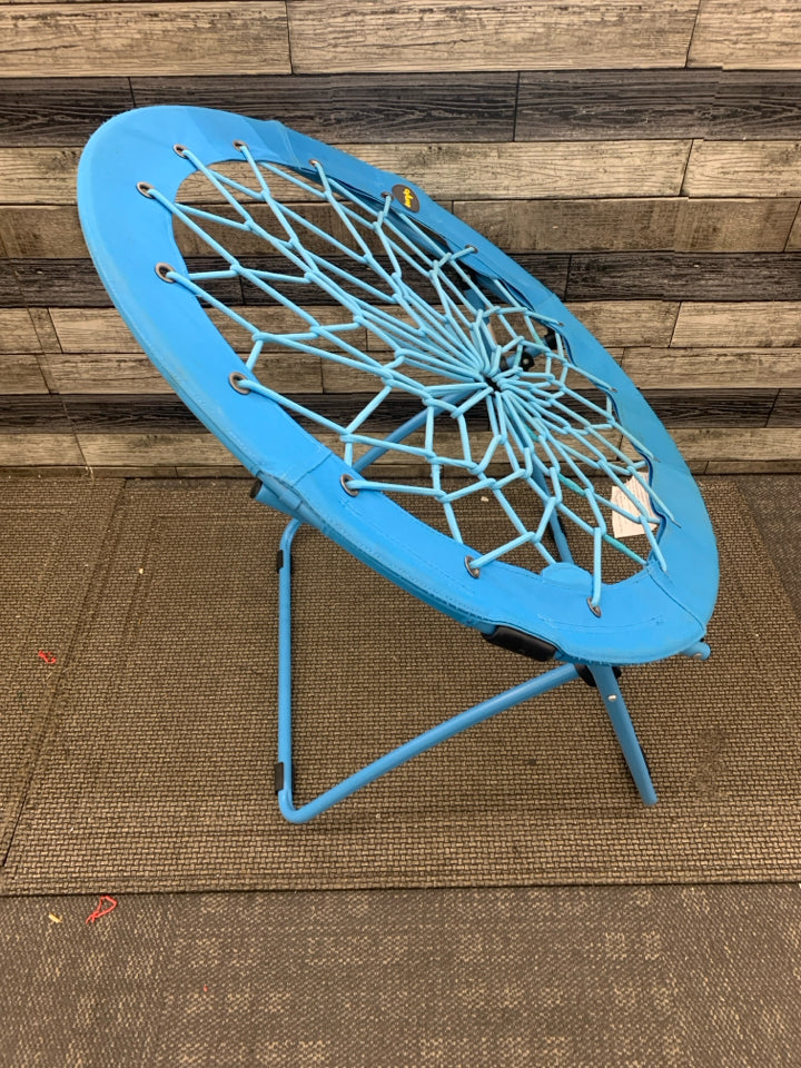 BLUE BUNJO STRETCH CHAIR.