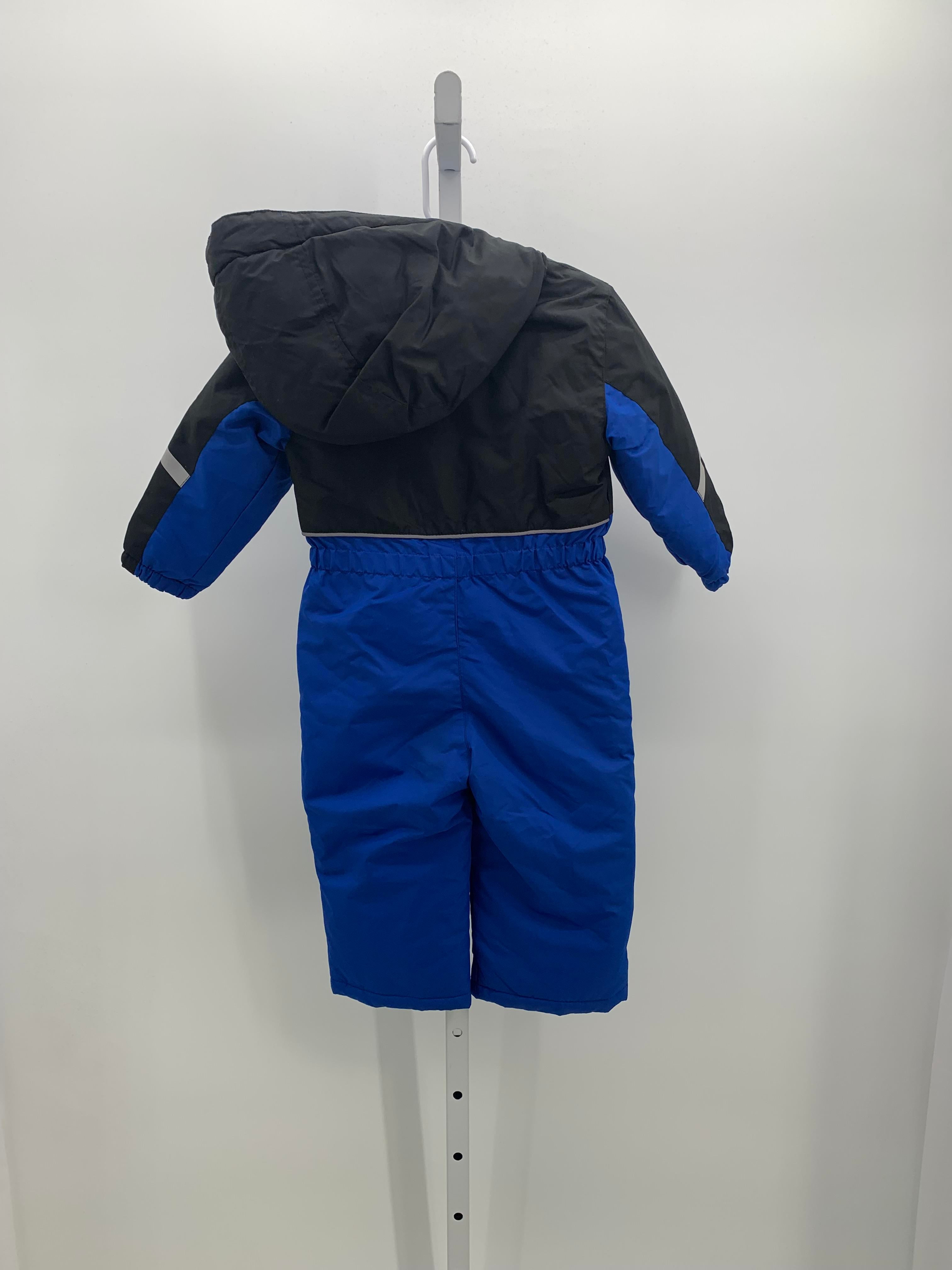 BLUE HOODED ZIP UP