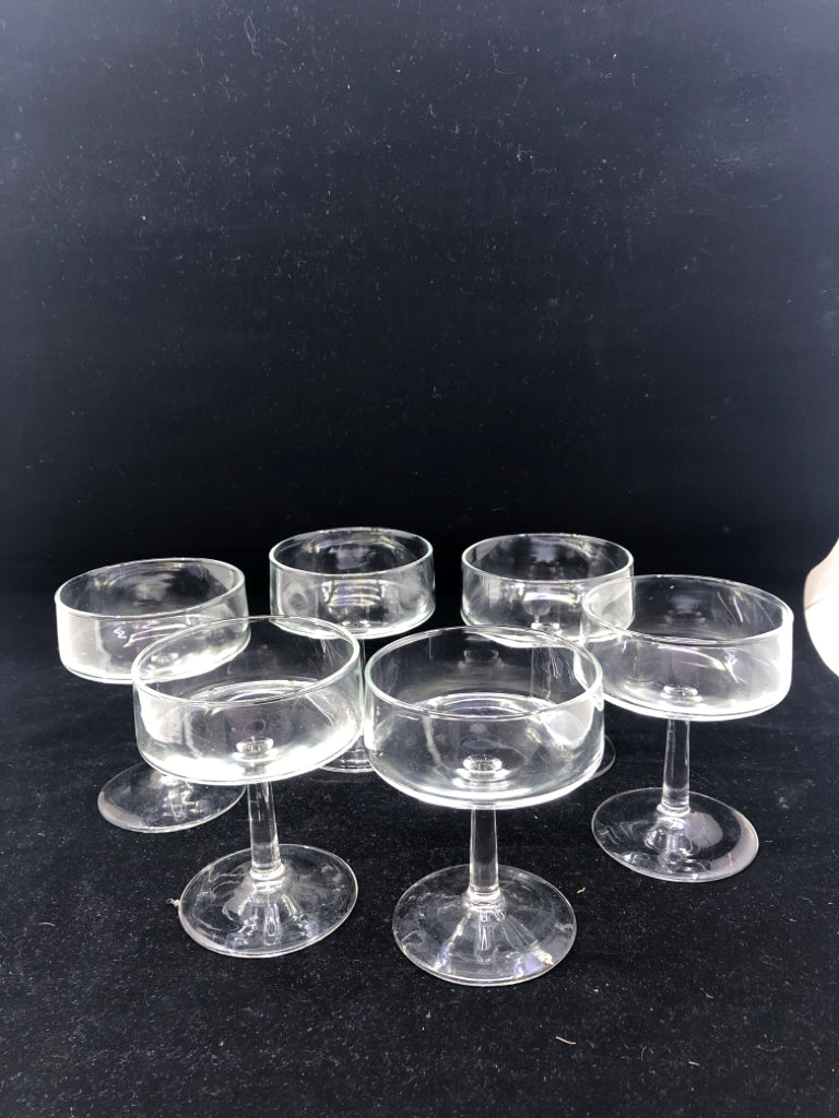 6 CLEAR COUPE GLASSES.