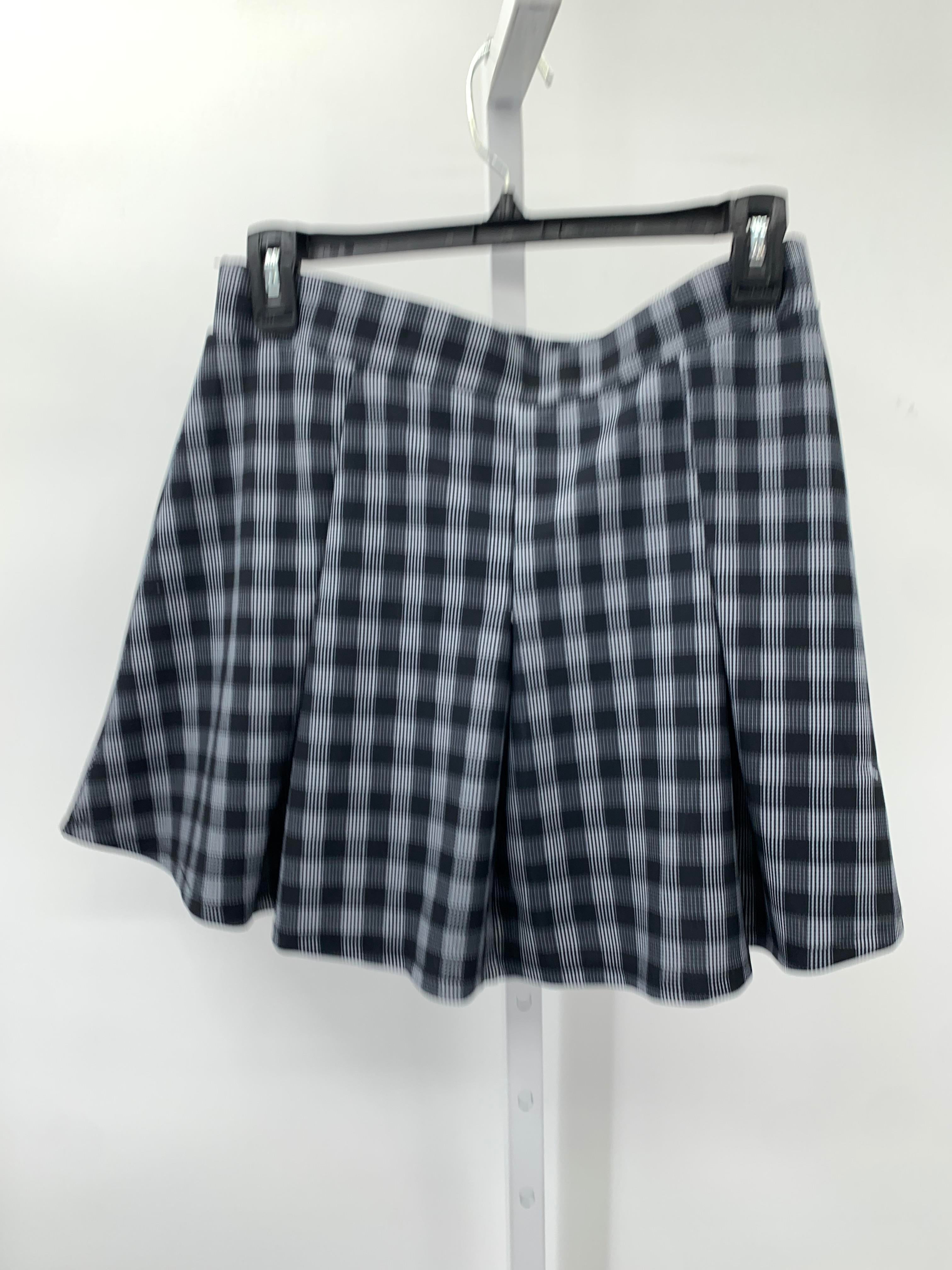 Size Medium Juniors Skirt