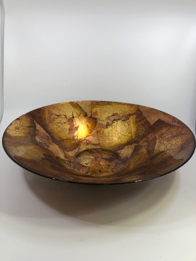 GOLD LEAF PAINTED CENTERPIECE DISH.