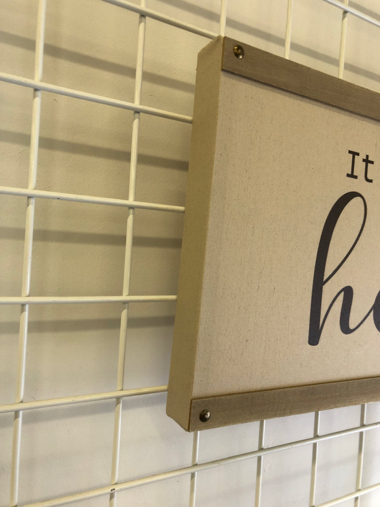 "IT'S GOOD TO BE HOME" CANVAS WALL ART.