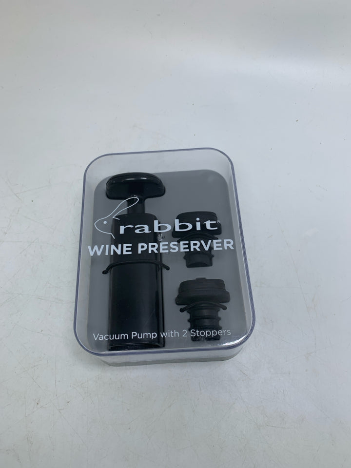 NIP WINE PRESERVER VACUUM PUMP W/ 2 BOTTLE STOPPERS.