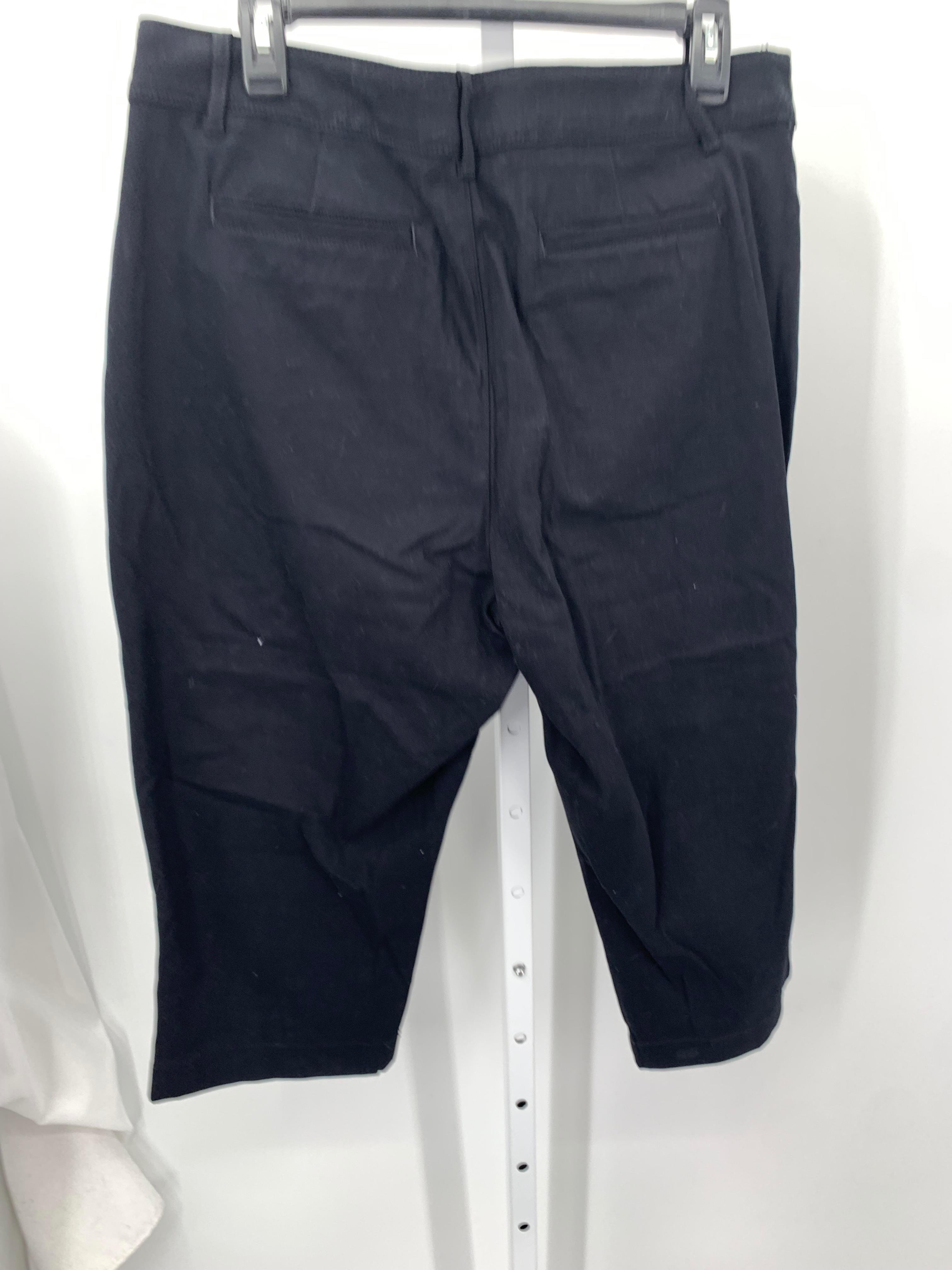 St. Johns Bay Size 14 Misses Capri Pants