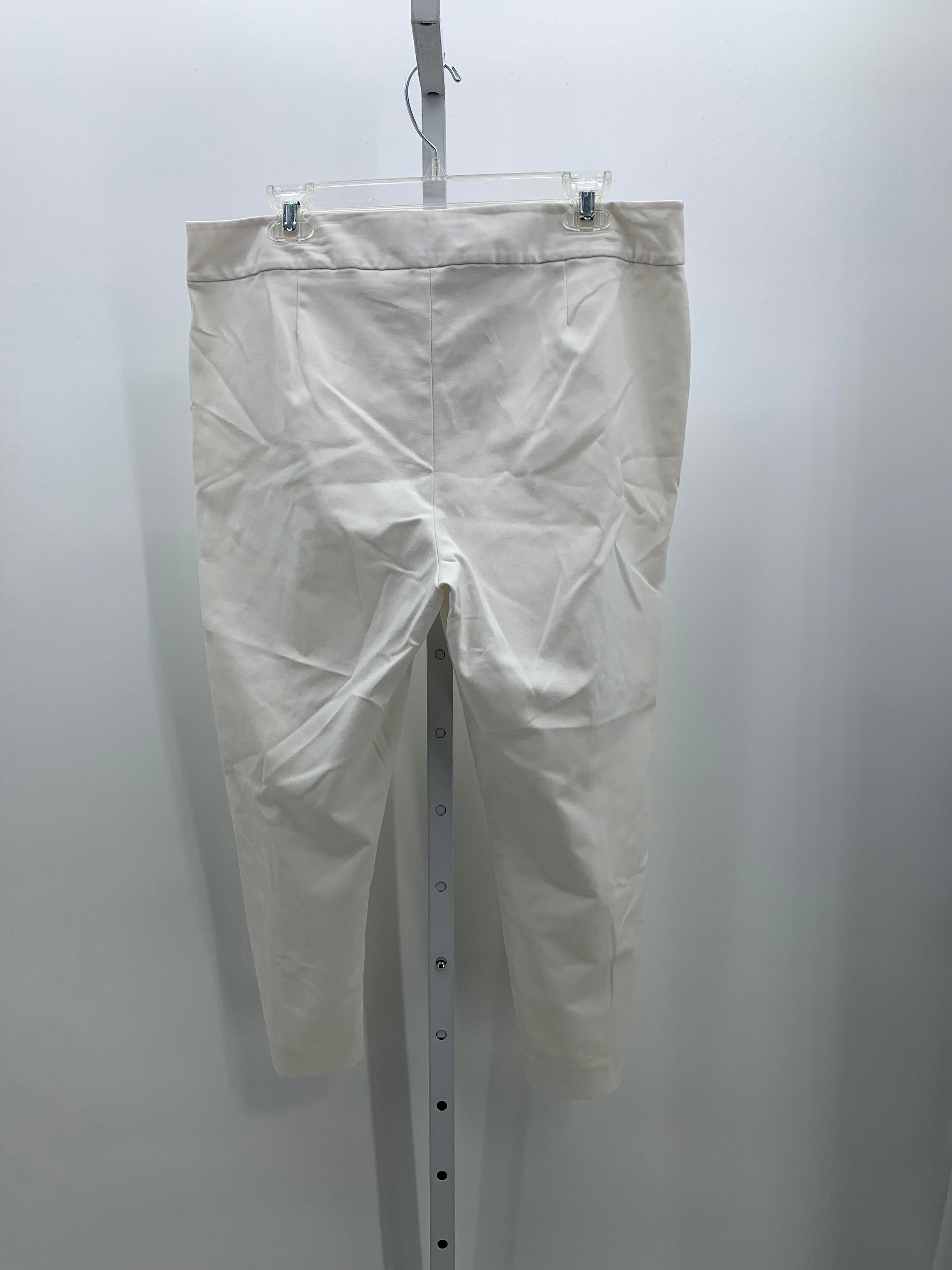 Jones Studio Size 14 Misses Capri Pants