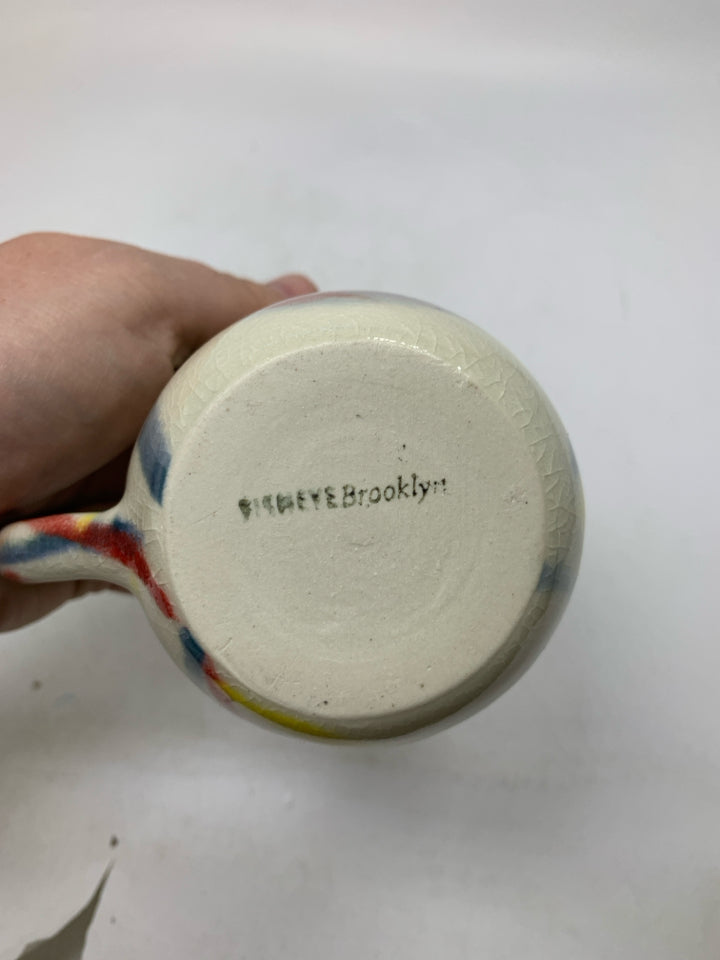 COLORFUL LINES FISHEYE BROOKLYN MUG.