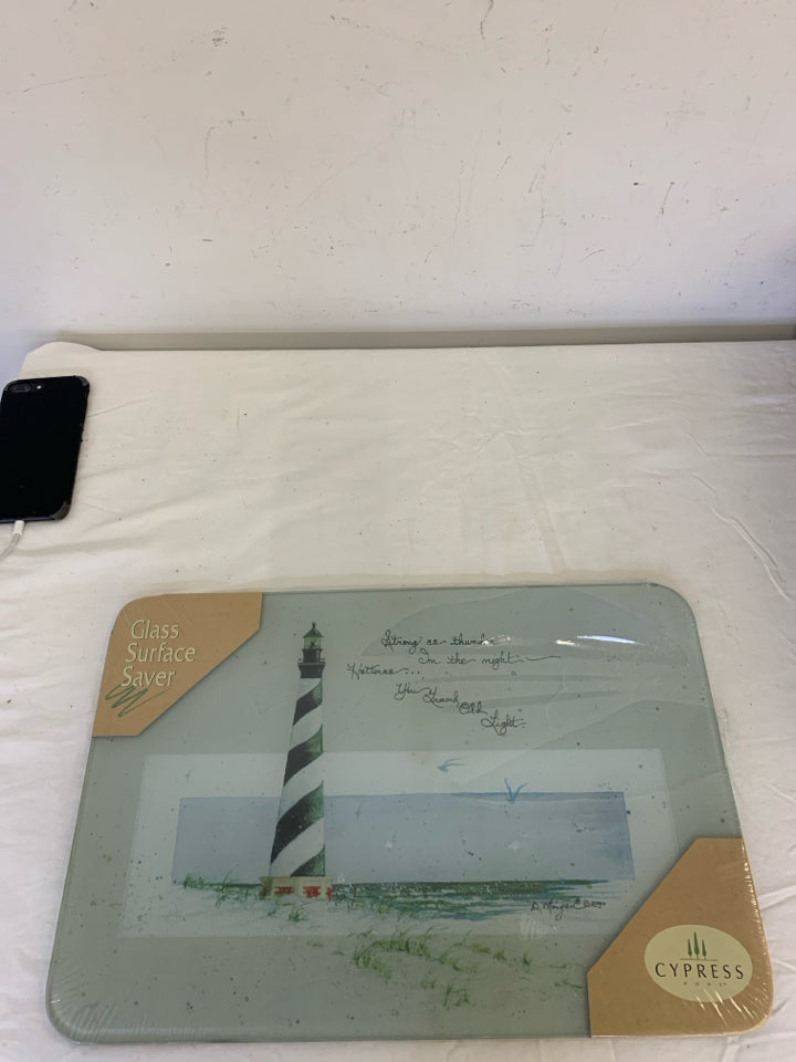 NIP LIGHTHOUSE GLASS CUTTING BOARD.