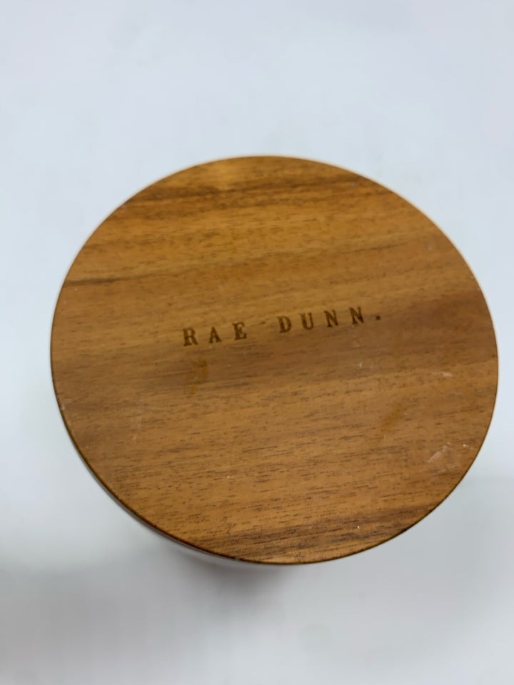 RAE DUNN SUGAR CANISTER.