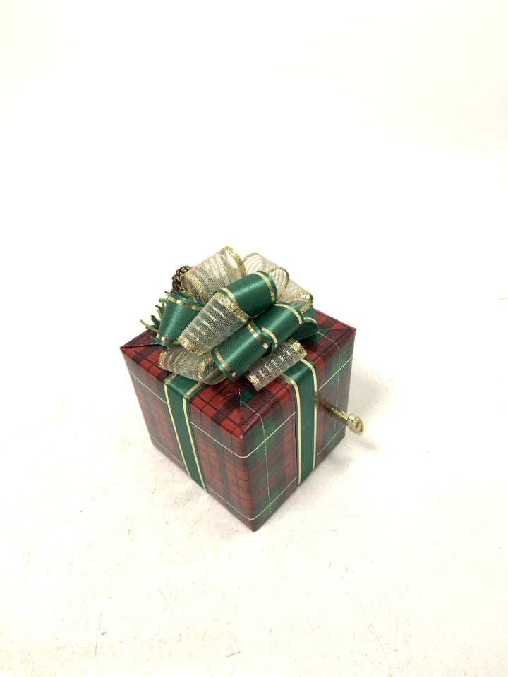 RED PLAID WRAPPED PRESENT "WINTER WONDERLAND" MUSIC BOX.
