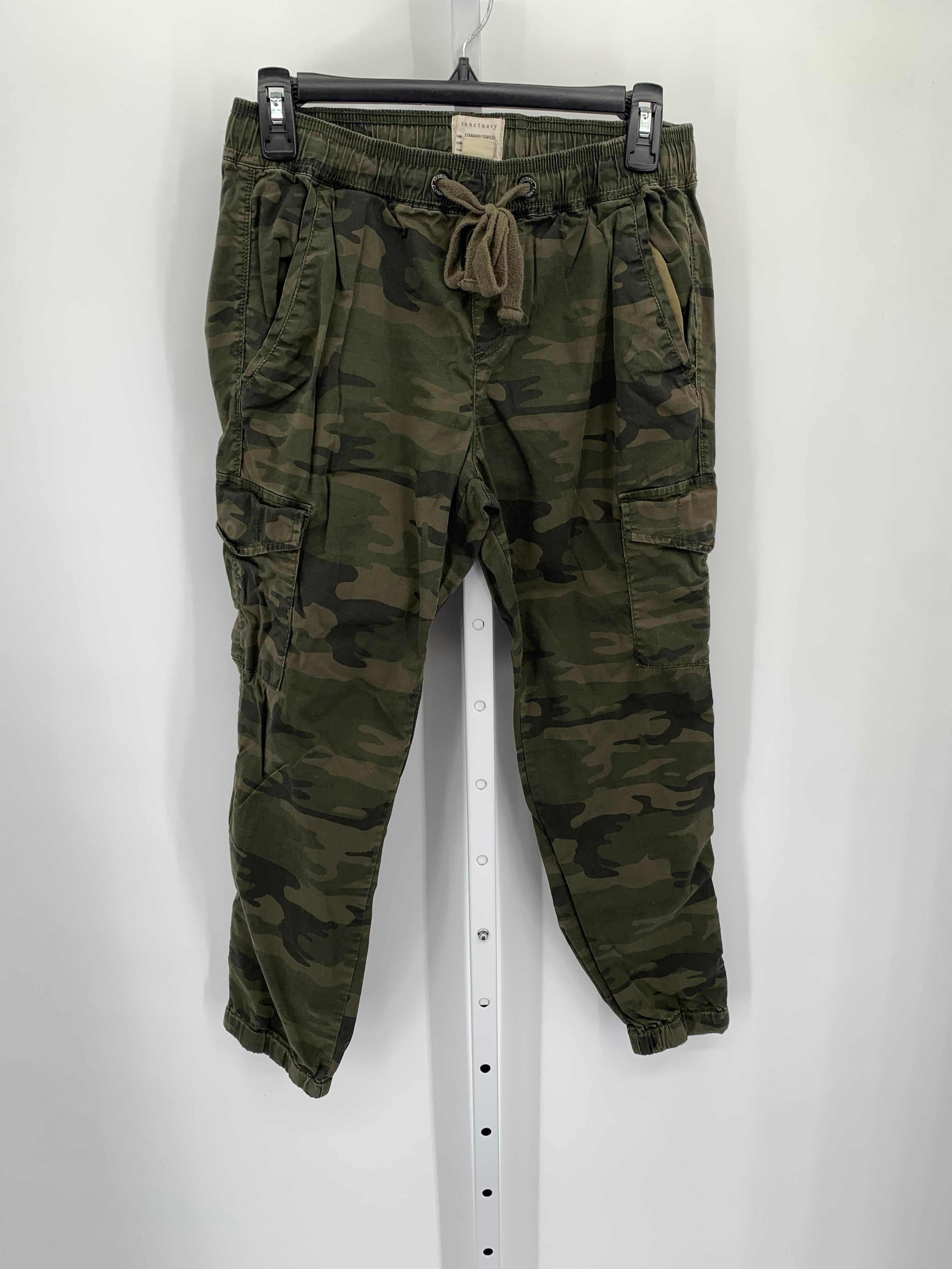 DRAWSTRING WAIST CAMO JOGGER