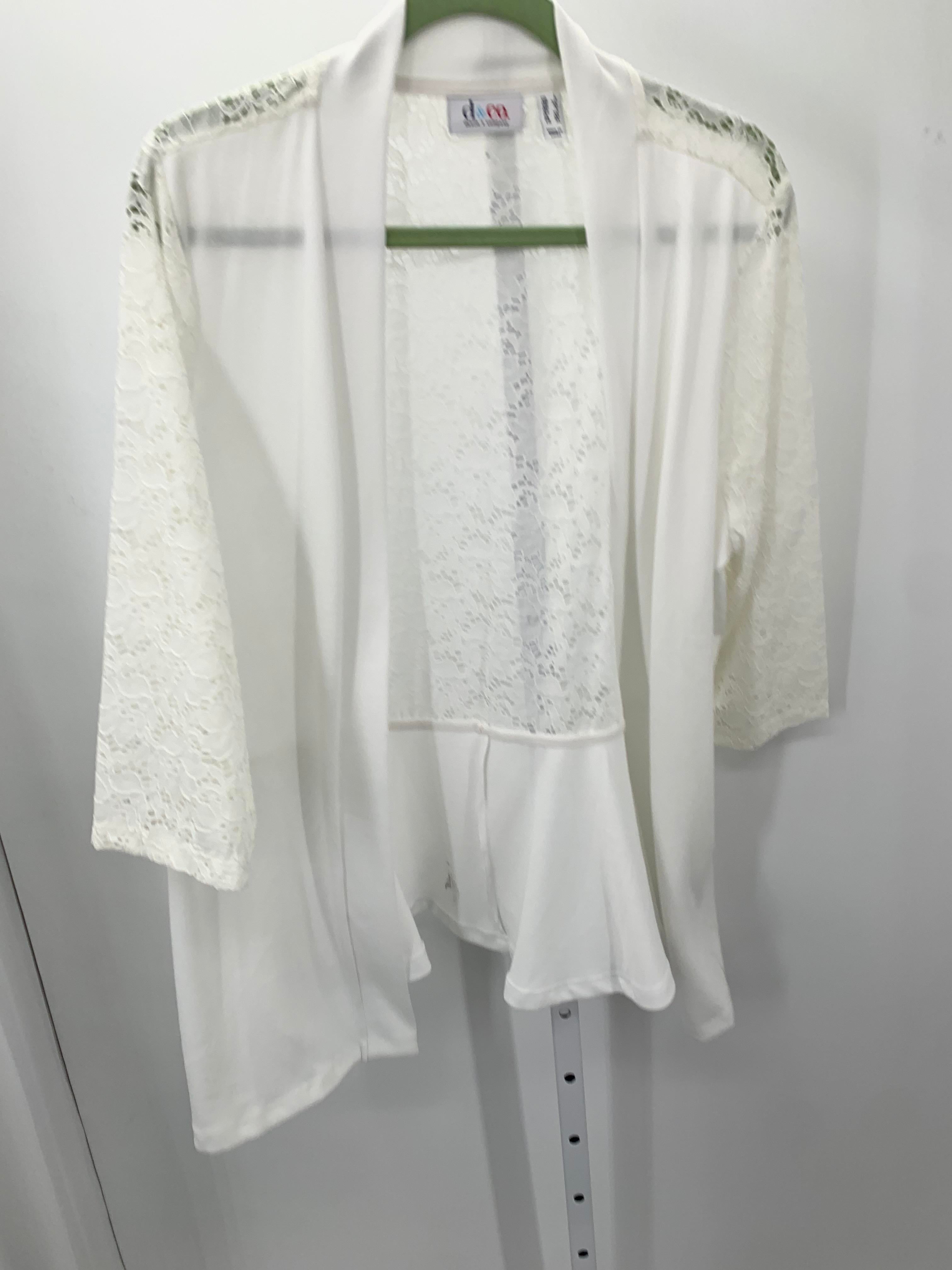 d & co. Size Large Misses Cardigan
