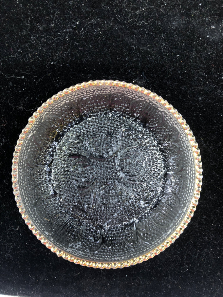 4 ROUND VTG GLASS COASTERS W GOLD RIM.