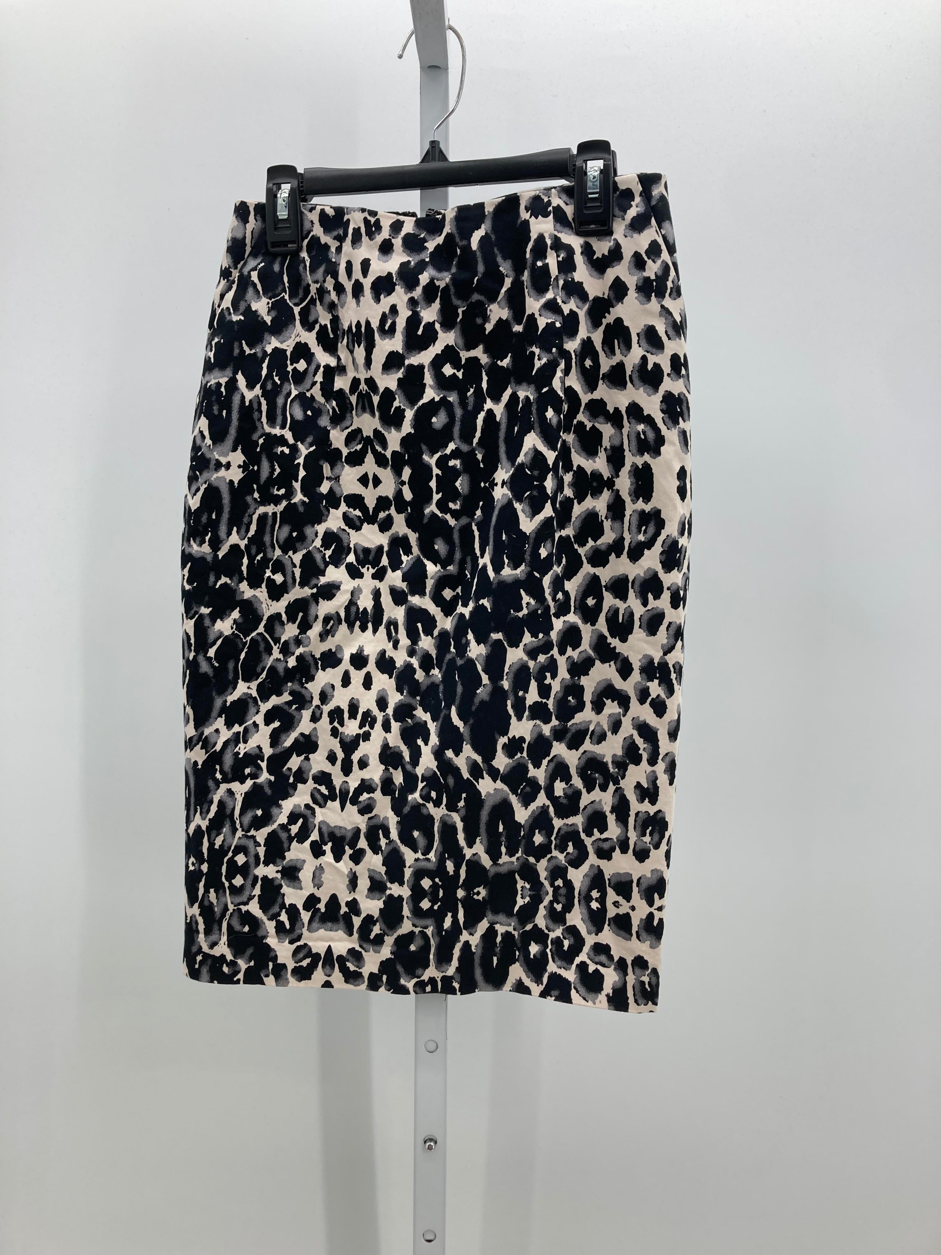 Mossimo Size 4 Misses Skirt