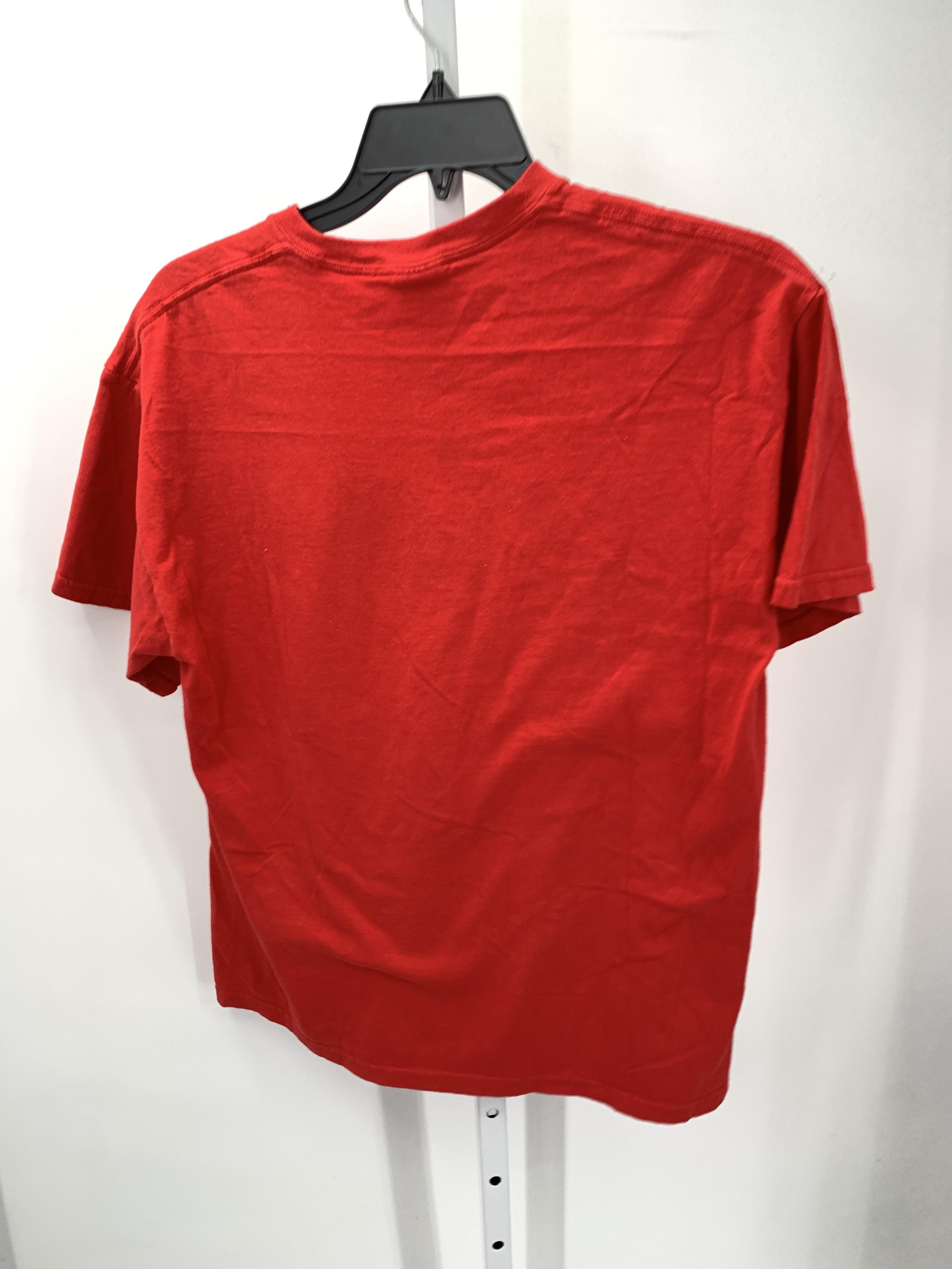 CHARLIE BROWN GRAPHIC TEE