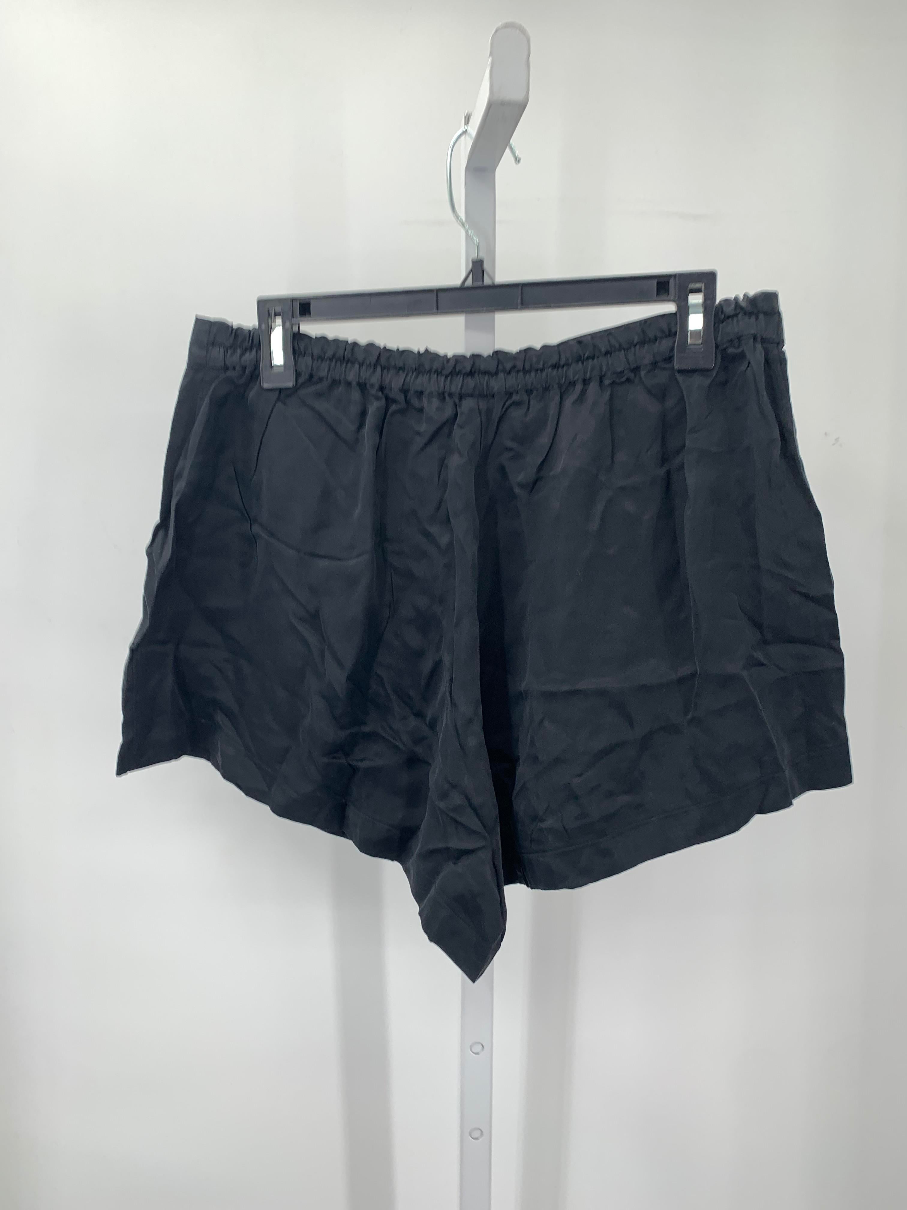 Athleta Size Large Misses Shorts