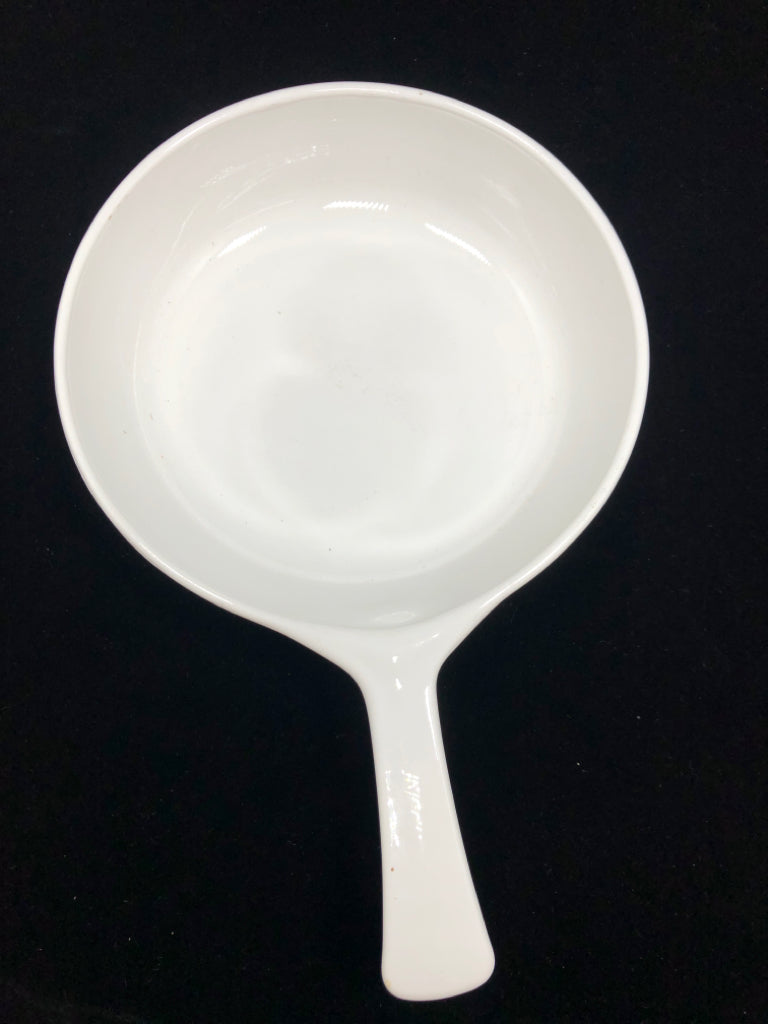 VTG CORNFLOWER BLUE SAUCE PAN.