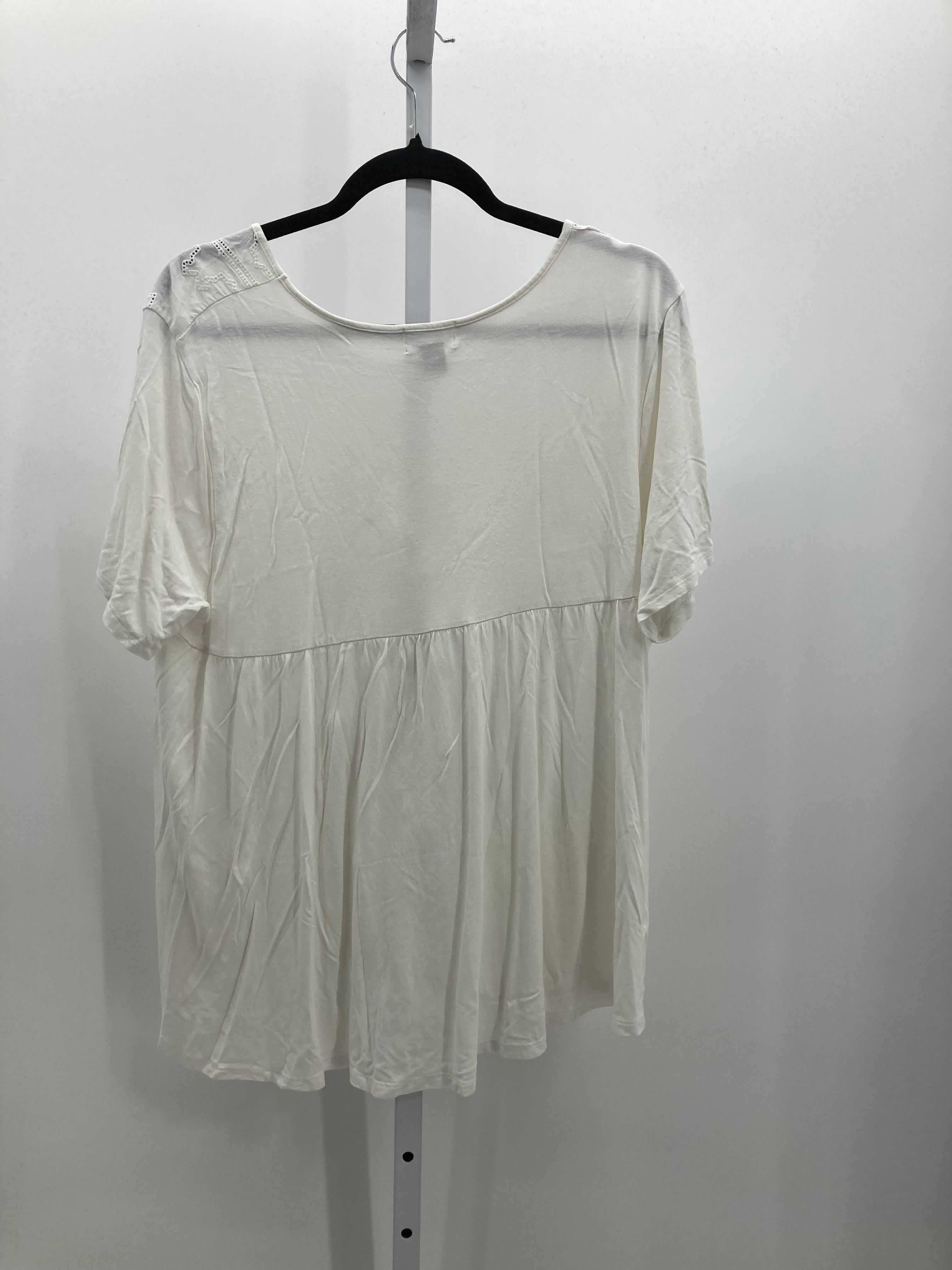 Old Navy Size Extra Large Misses Short Sleeve Shirt