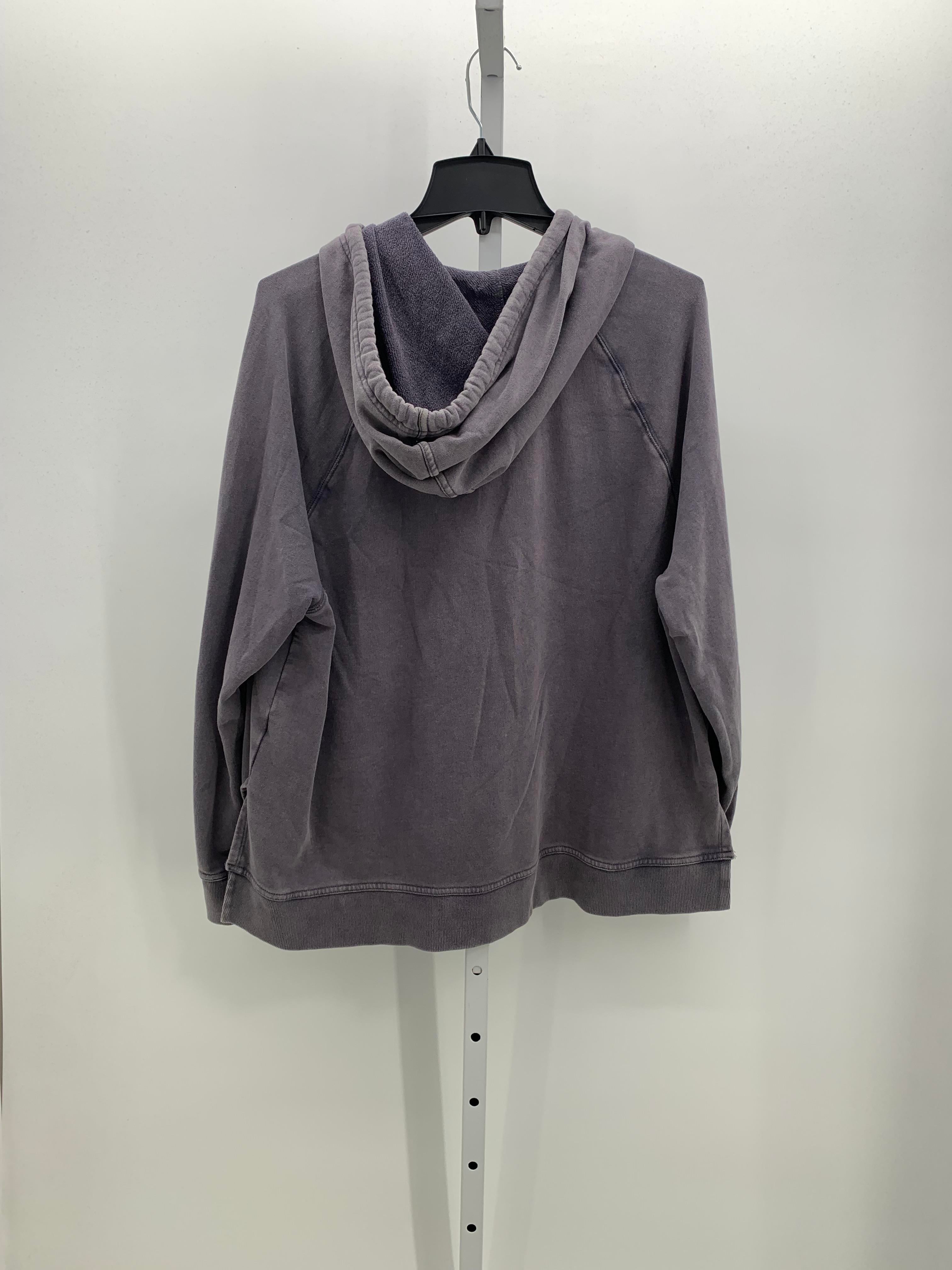 Universal Thread Size Extra Large Misses Long Sleeve Shirt