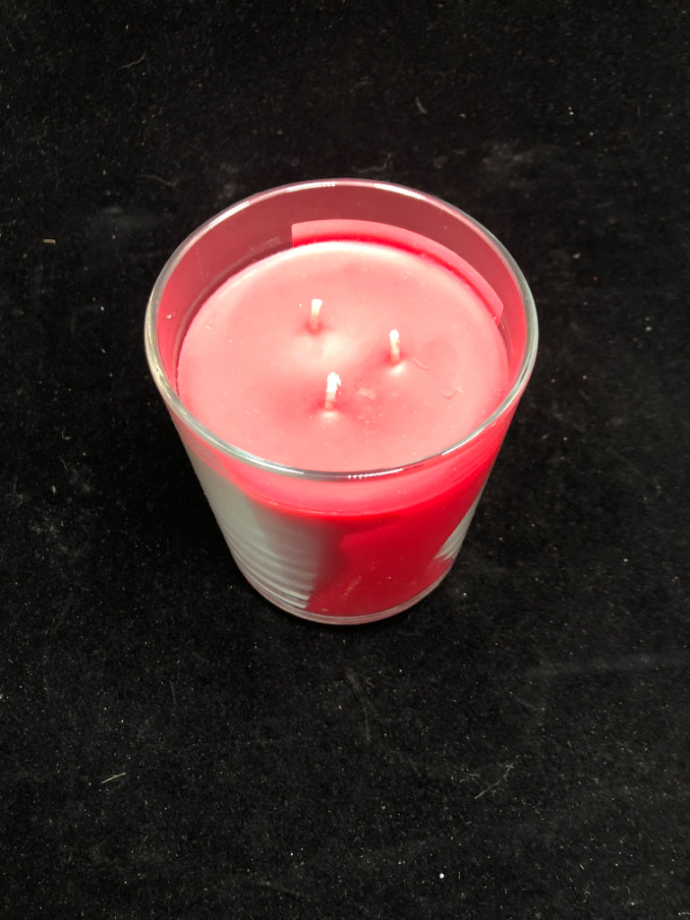 PEPPERMINT FROSTING 3 WICK CANDLE.