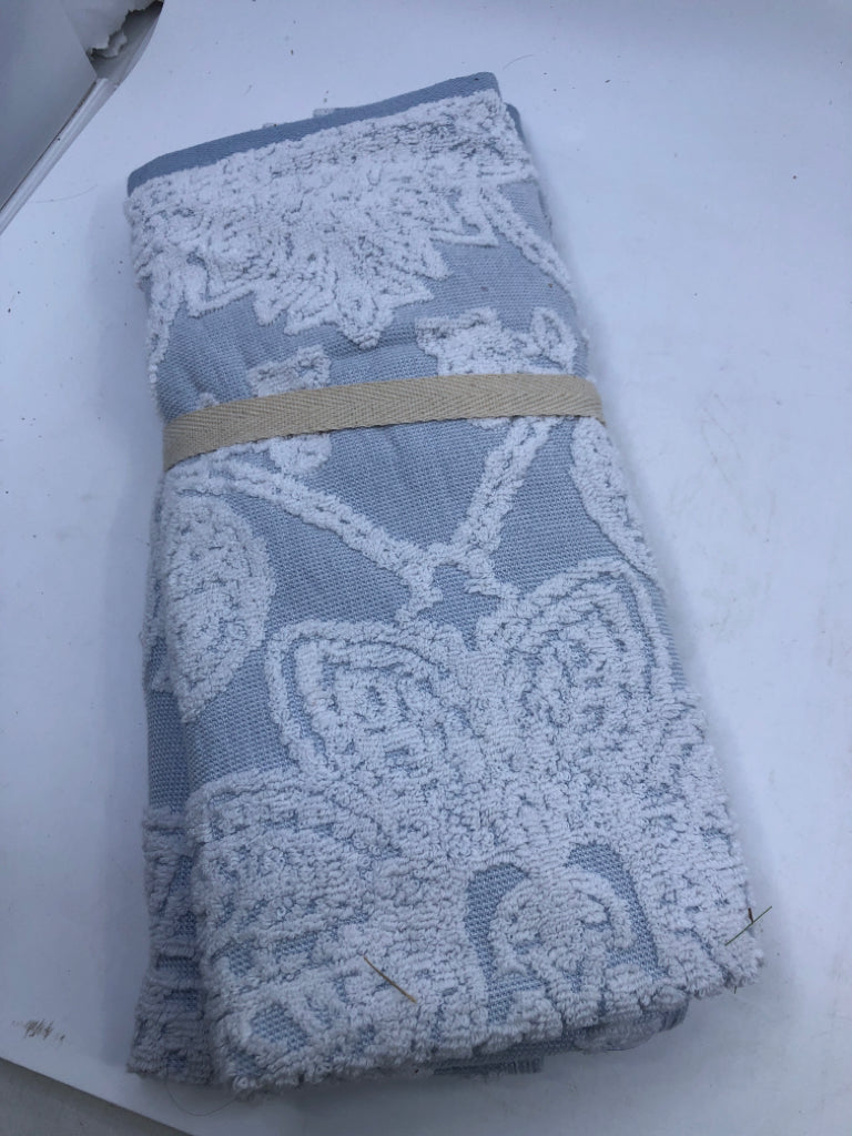 NWT 2 BLUE/WHITE HAND TOWELS