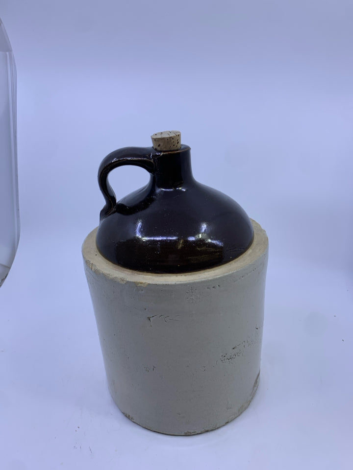 HEAVY VTG JUG.