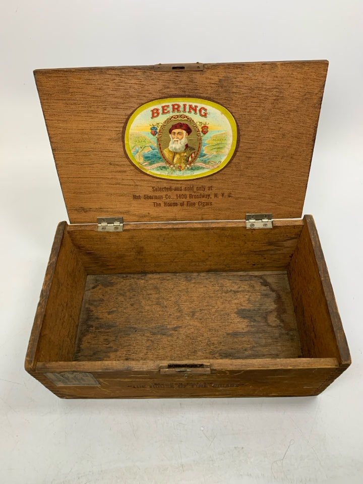 VTG BERING CIGAR BOX.