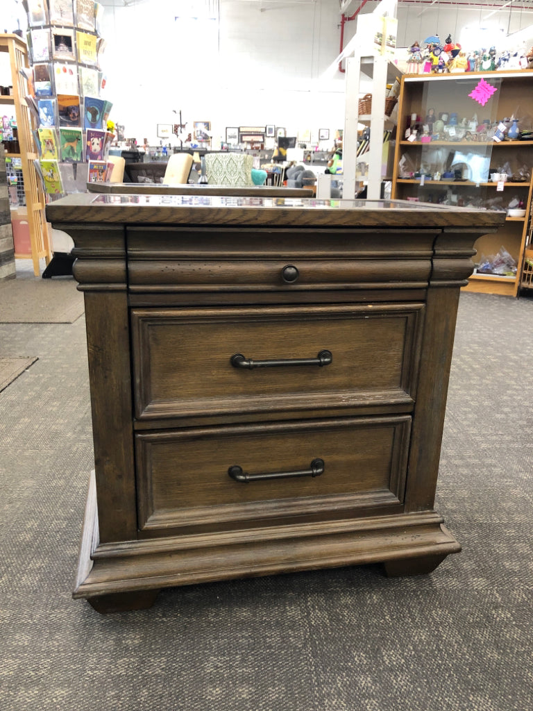 3 DRAWER TUSCANY BROWN NIGHTSTAND W/SLATE TOP.