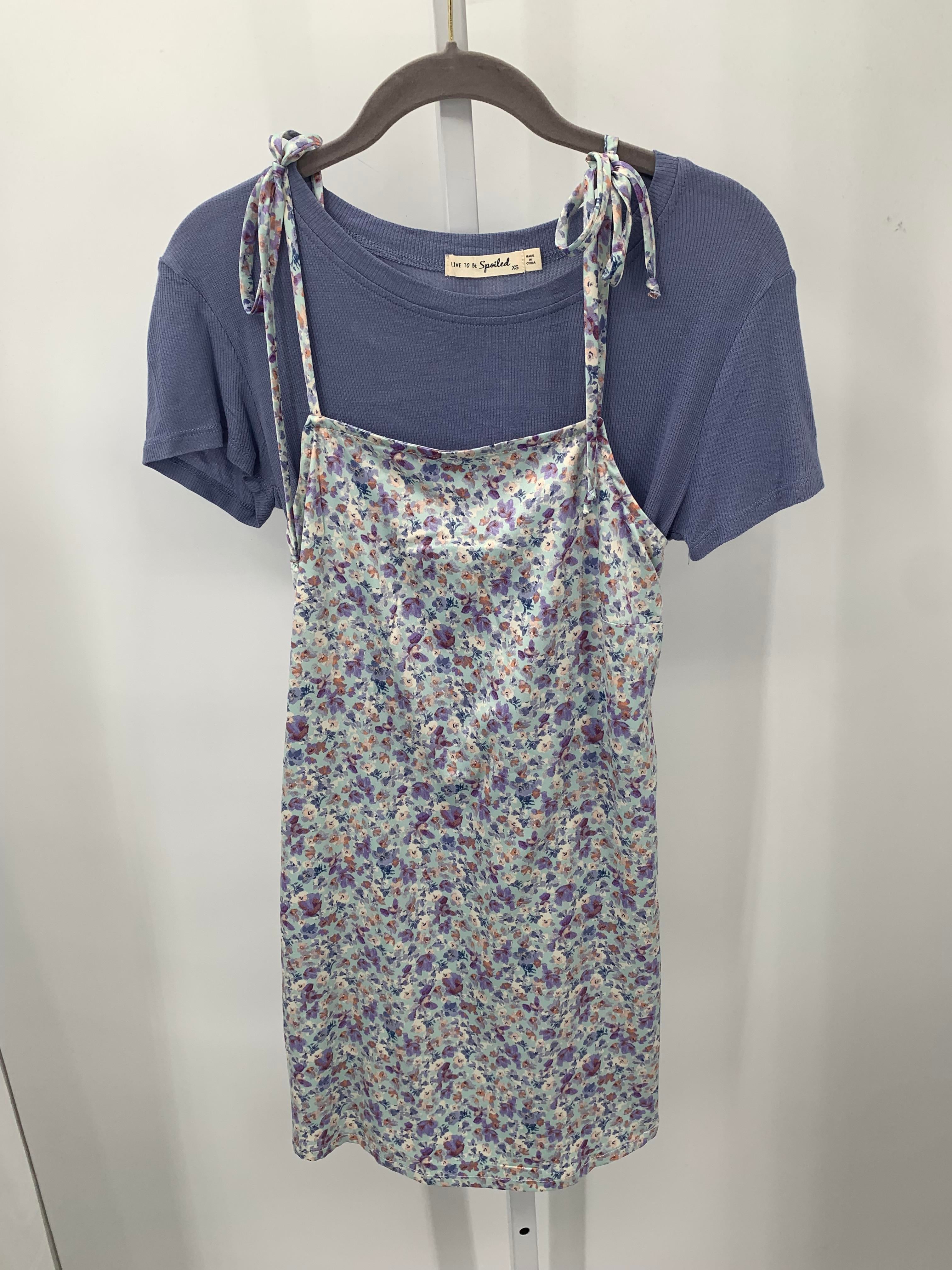 Live to be Spoiled Size X Small Juniors 2pc. Outfit