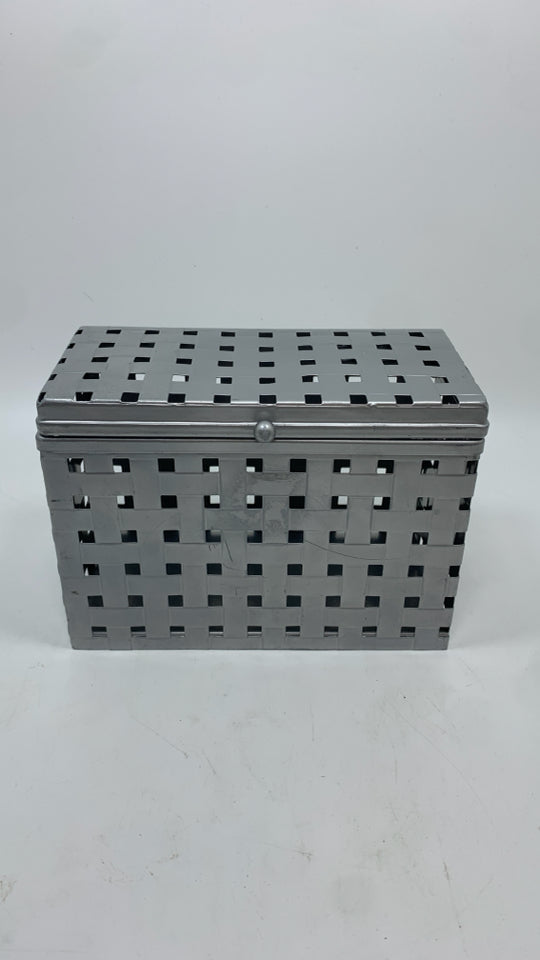 SILVER METAL RECIPE BOX.