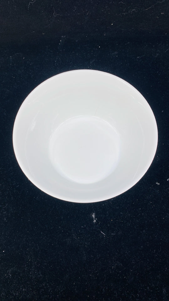 WHITE ROUND BOWL.