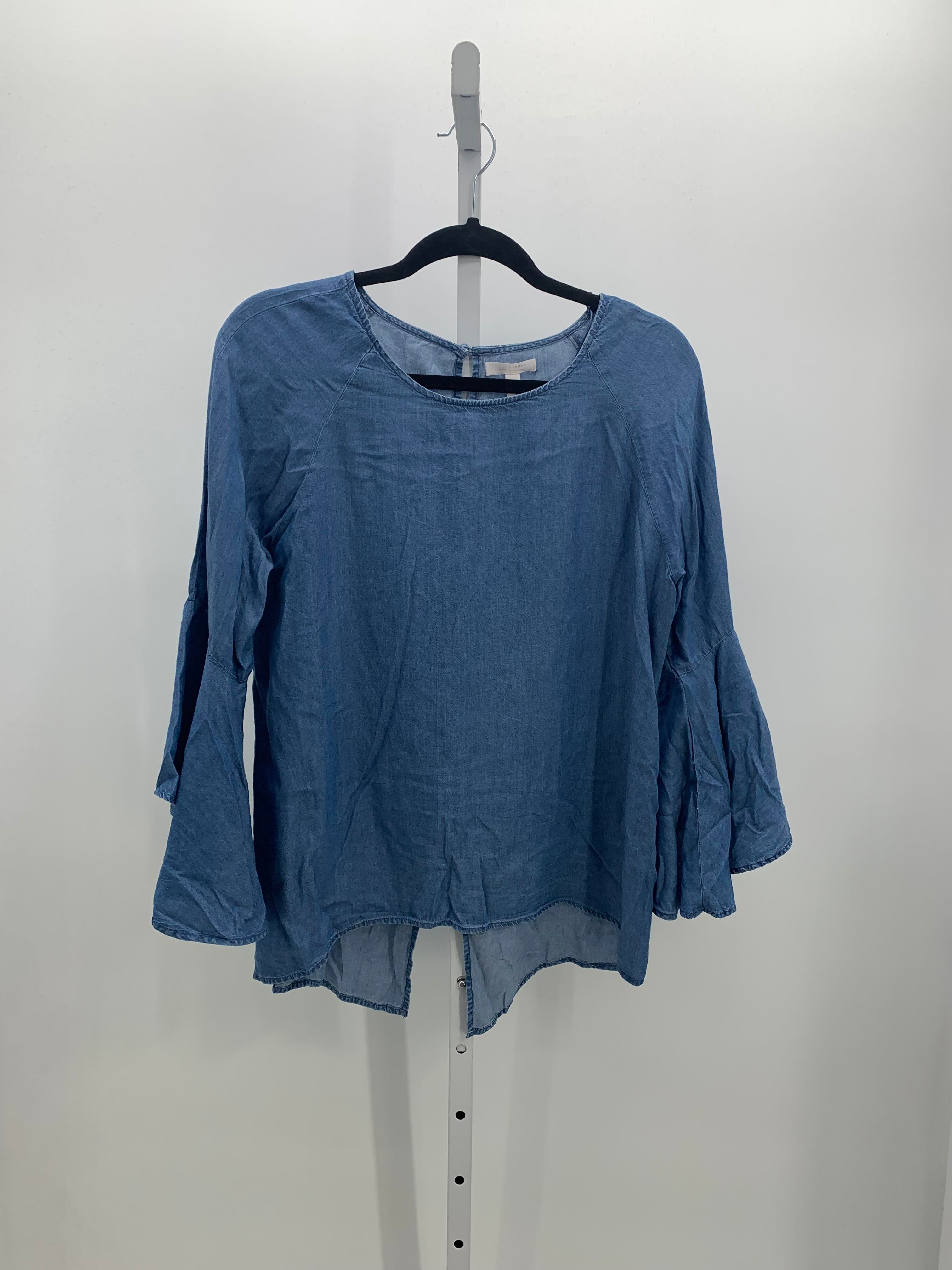 Lauren Conrad Size Medium Misses 3/4 Sleeve Shirt