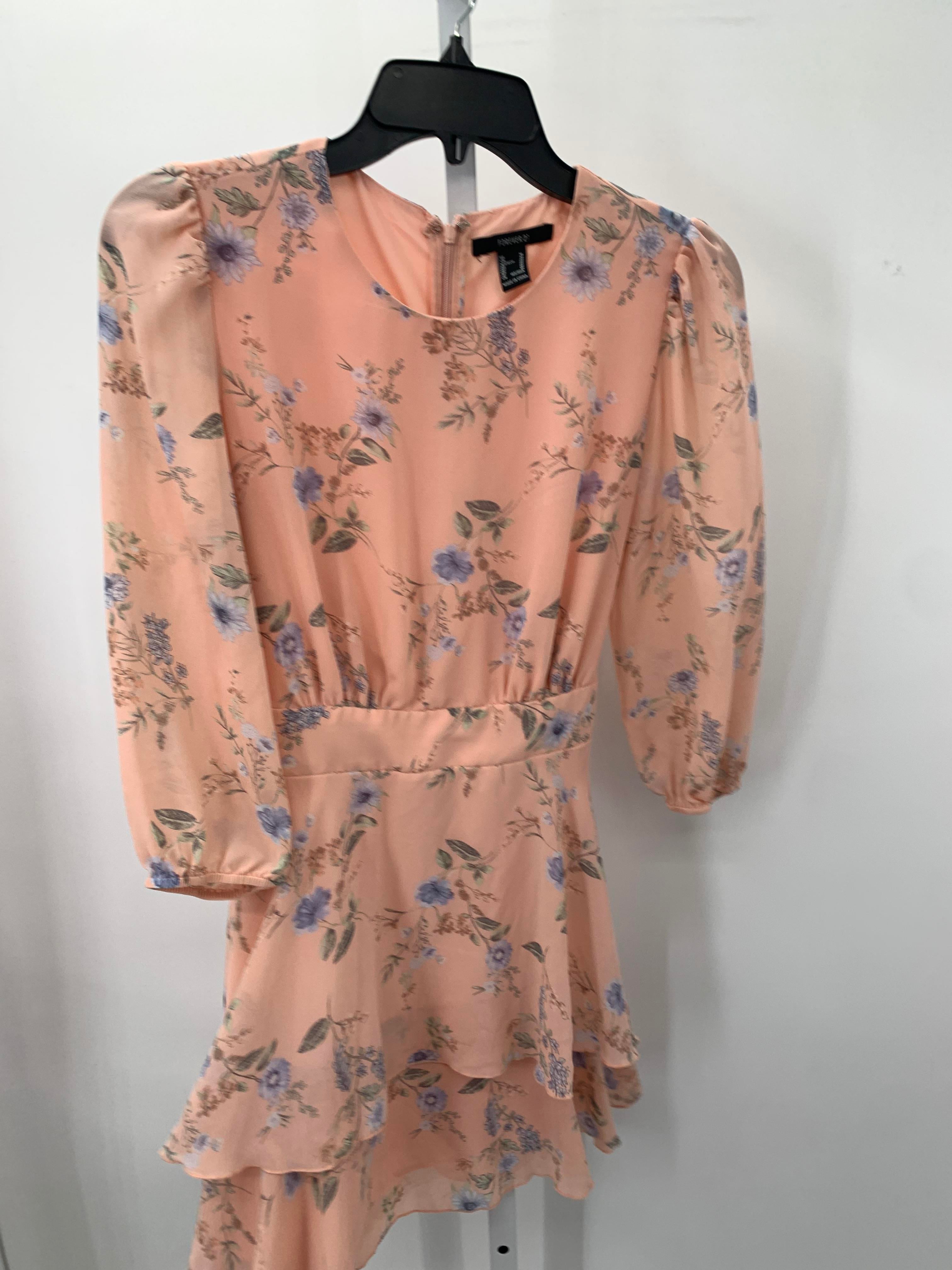 Forever 21 Size Medium Juniors Long Sleeve Dress