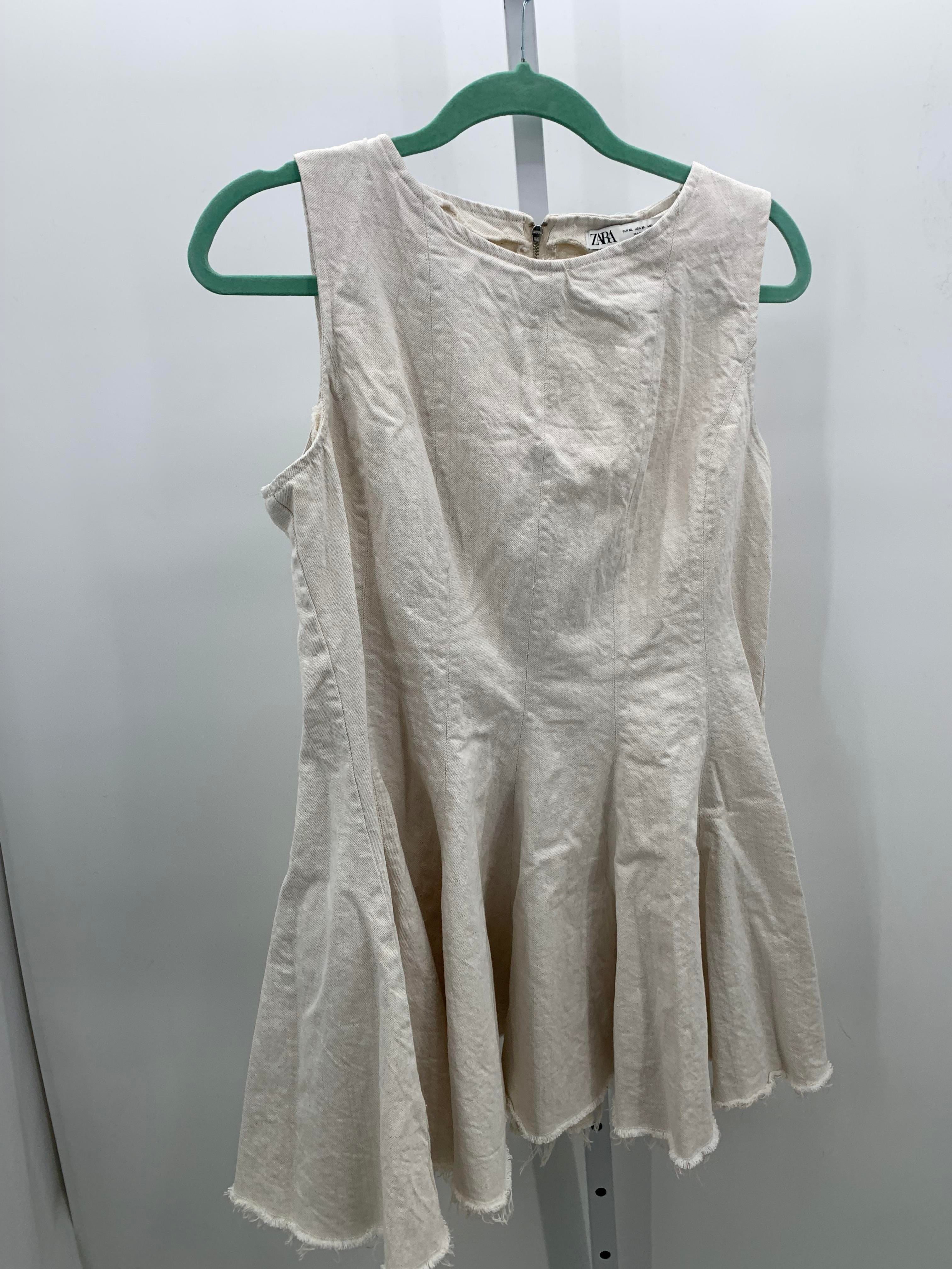 Zara Size Large Misses Short Sleeve Dress