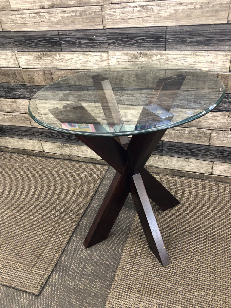 CIRCLE GLASS SIDE TABLE DARK BASE.