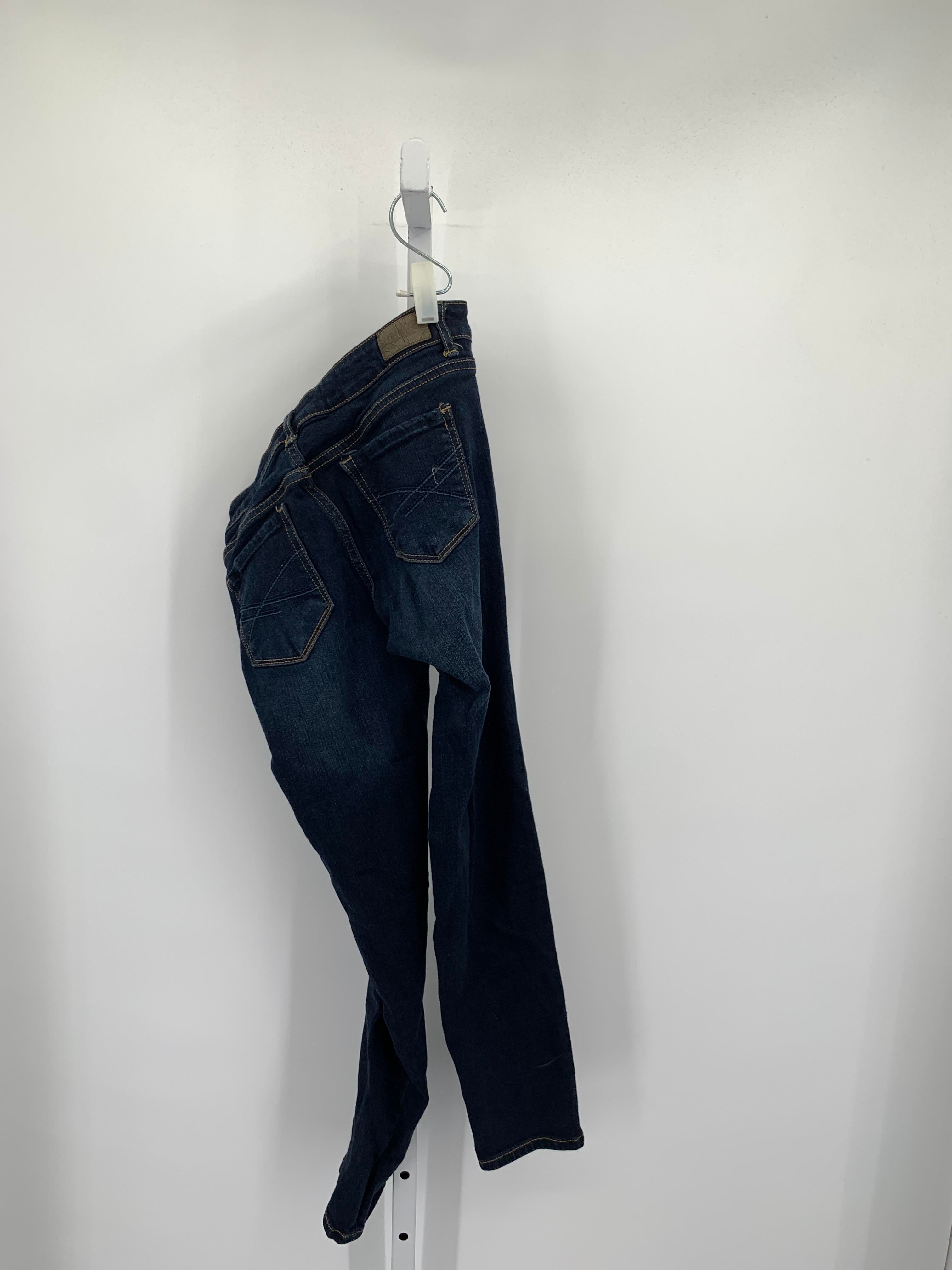 Aeropostale Size 4 Short Juniors Jeans