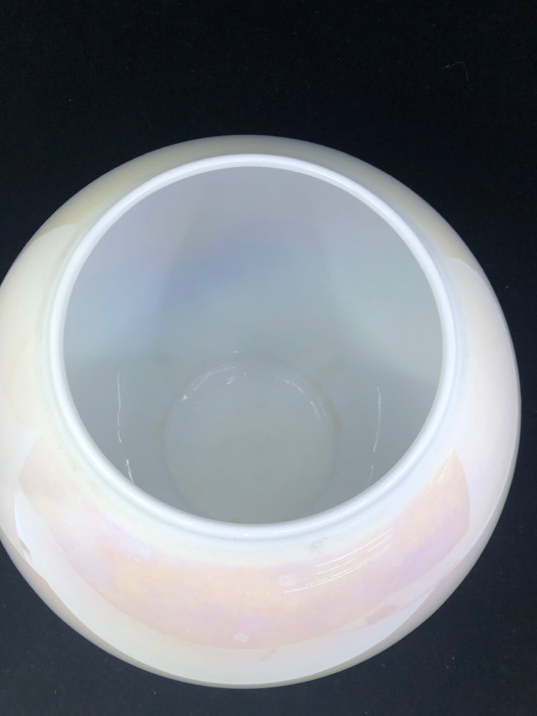 WHITE IRIDESCENT GLASS GLOBE VASE.