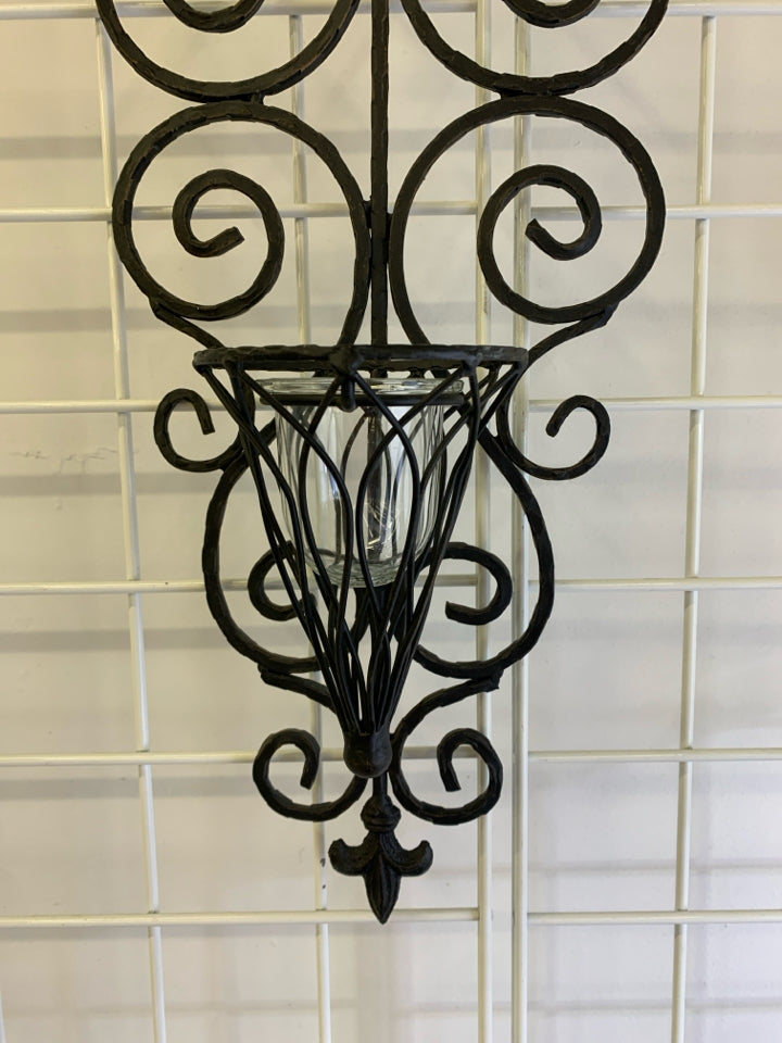 BLACK METAL SCROLL CANDLE HOLDER WALL HANGING.