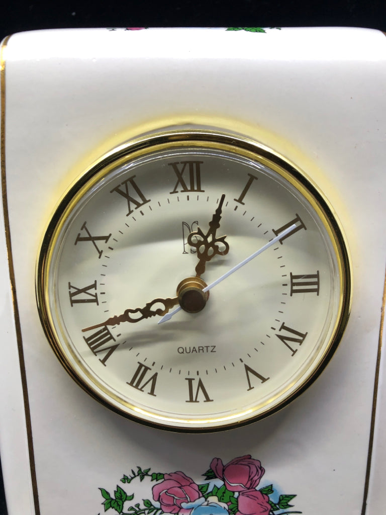 CERAMIC PINK FLORAL DESK CLOCK.