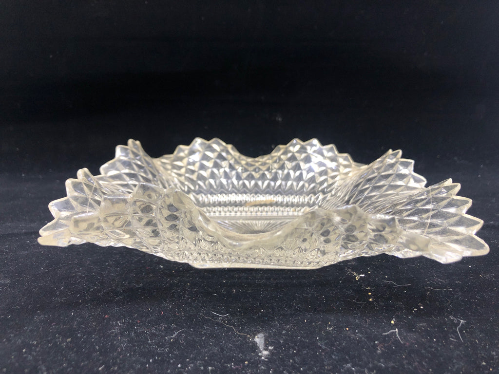 SQUARE DIAMOND PATTERN BOWL.