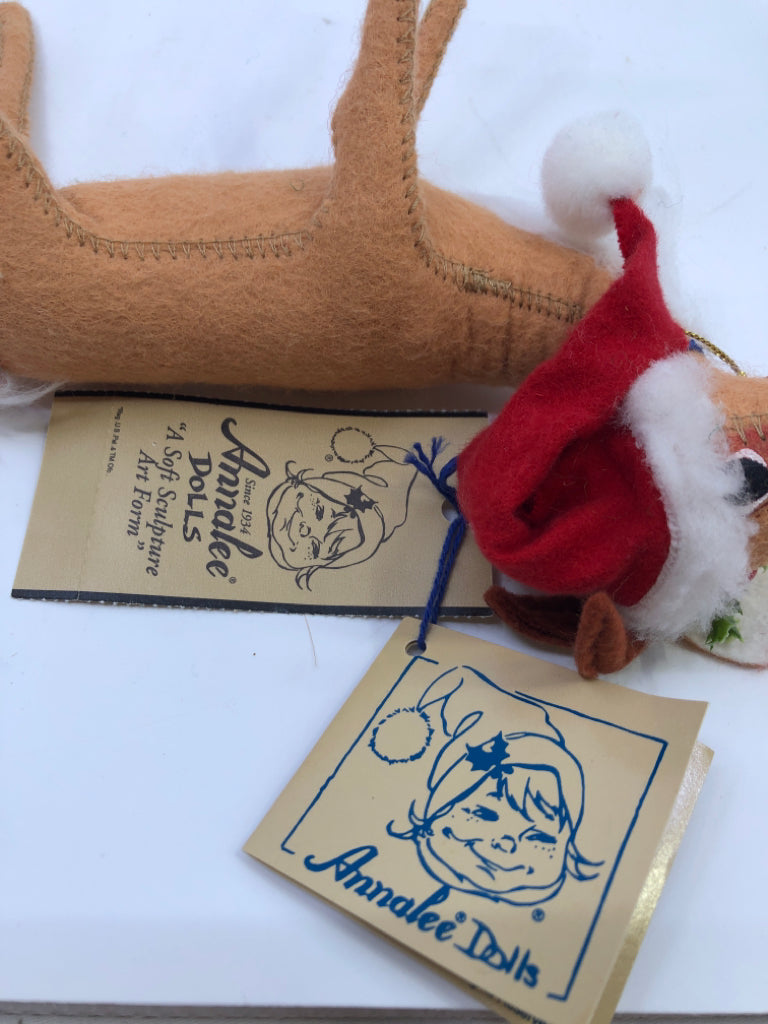 ANNA LEE REINDEER FIGURE.