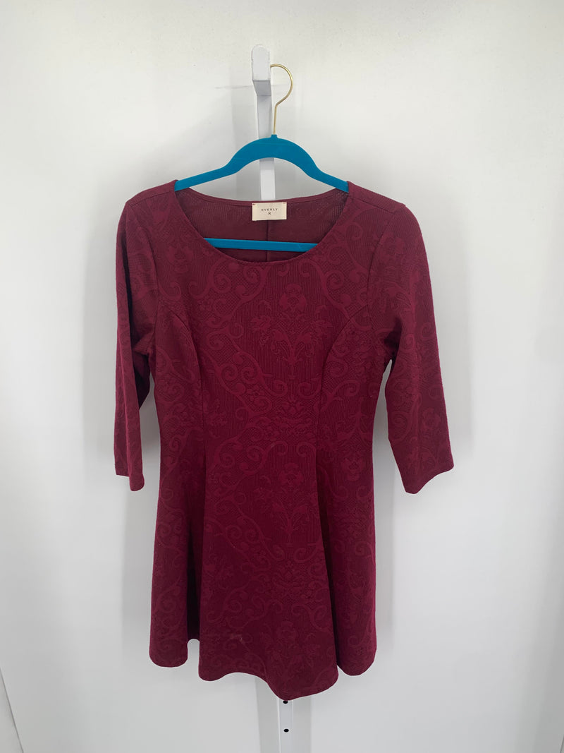 Size Large Misses 3/4 Sleeve Dress