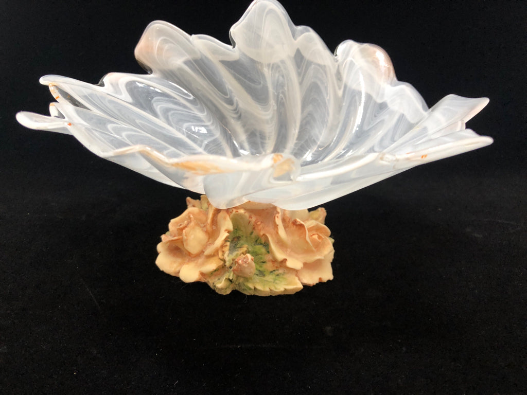 RUFFLED OPALESCENT BOWL W/RESIN ROSE BASE.
