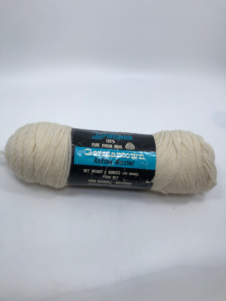 BRUNSWICK ECRU WOOL YARN.