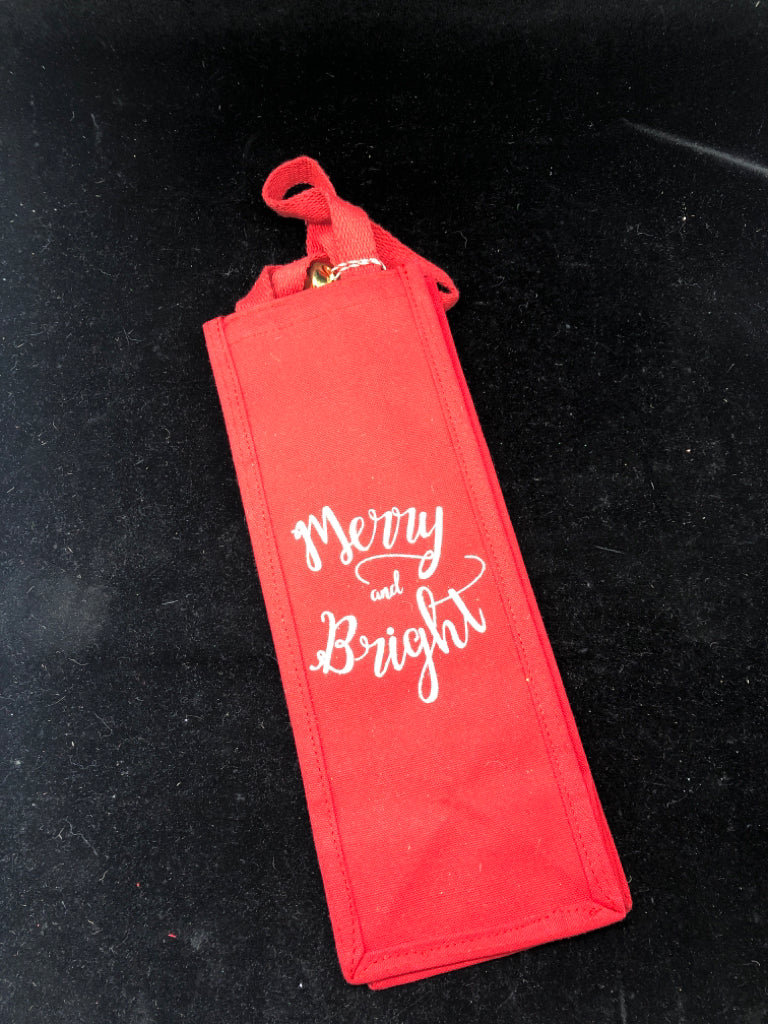 NWT MERRY AND BRIGHT WINE BAG.