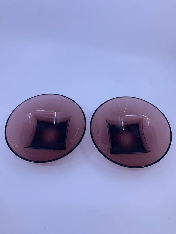 2 FOOTED PURPLE GLASS BOWLS.