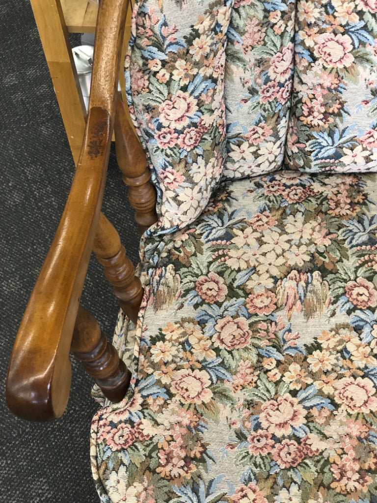 VTG LOW CUSHION WOOD CHAIR FLORAL PATTERN.