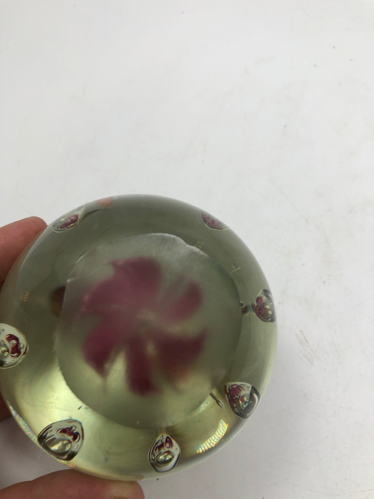BUTTERFLIES OVER FLOWER GLASS PAPERWEIGHT.