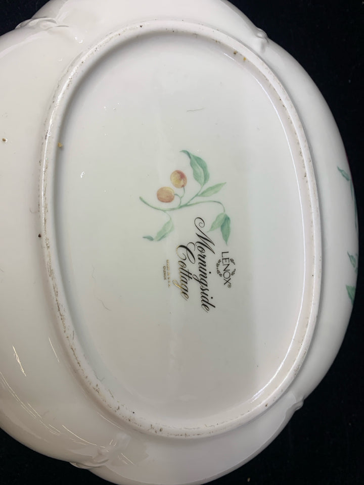 LENOX LARGE MORNINGSIDE COTTAGE BOWL.