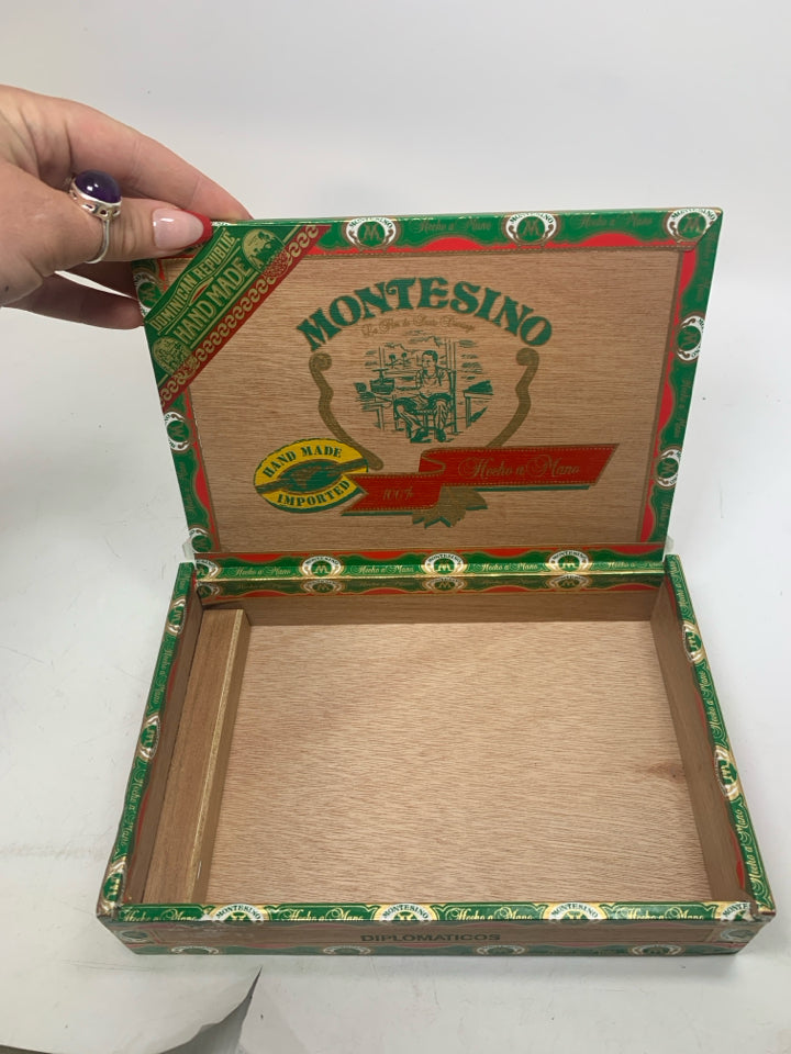 MONTESINO CIGAR BOX.