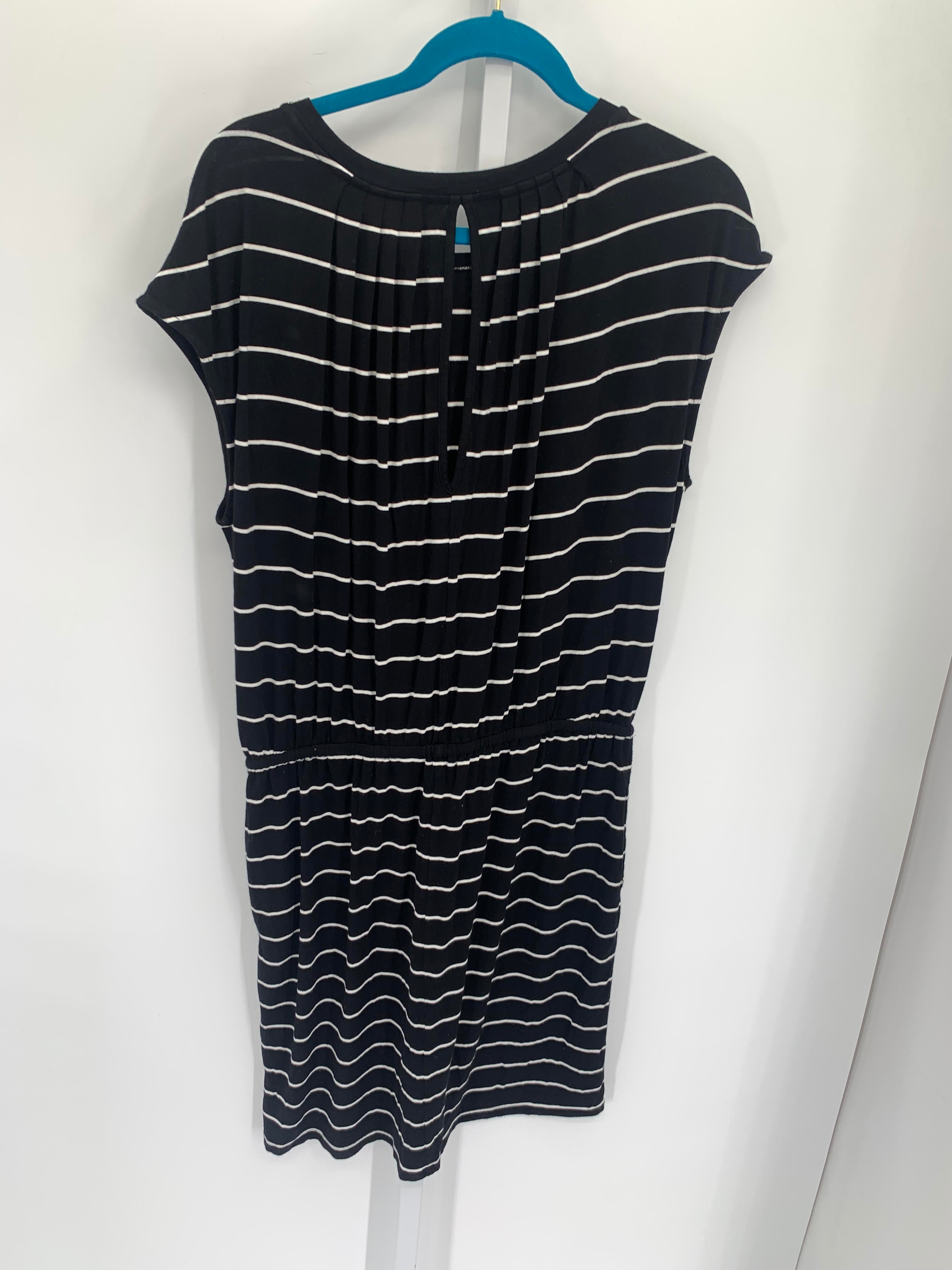 Banana Republic Size Large Petite Petite Short Sleeve Dress